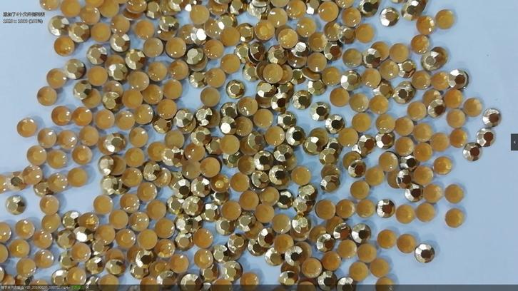 Round Shape Most Shiny Heating Press Studs Iron On Transfer For T-Shirt Logo Motifs Design
