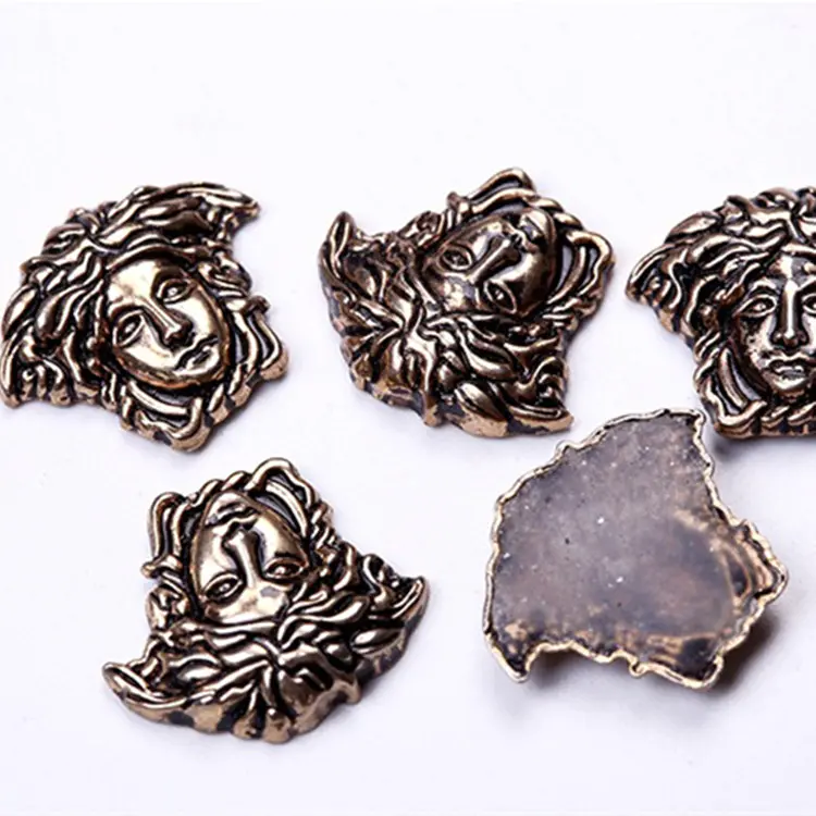 hot fix Medusa studs iron on alloy studs for clothing decoration