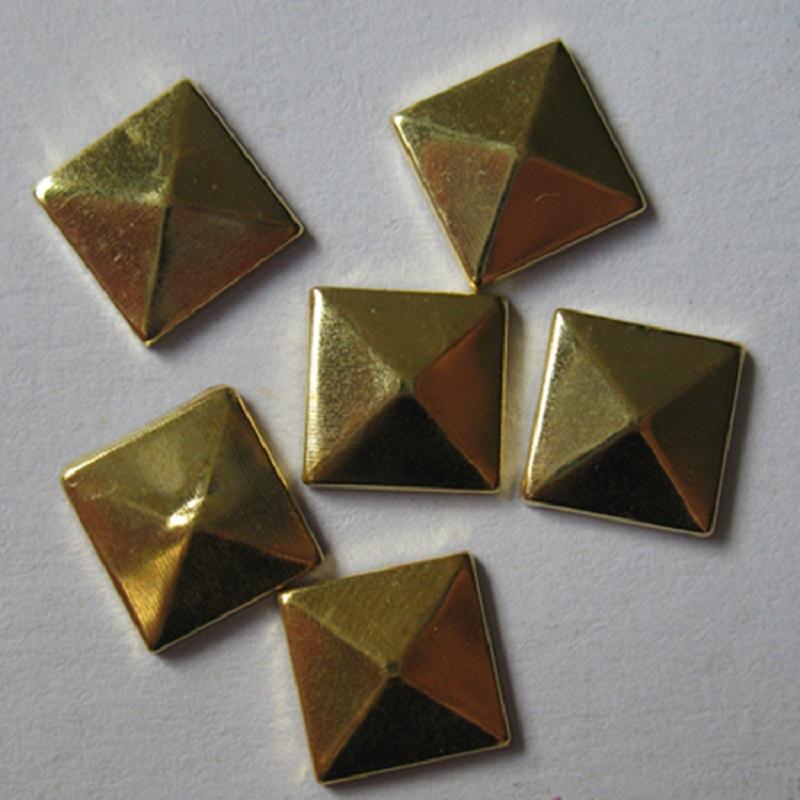 hot fix square shape copper studs size 8*8mm gun metal color for making spikes clothing